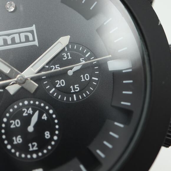 MN Black Mens Watch Faux Chrono 50mm Stainless Steel Bracelet with New Battery - Picture 10 of 16